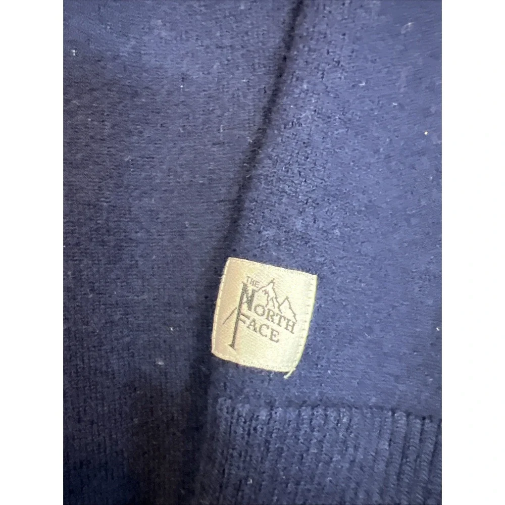 The North Face Men's Sweater Navy 100% Wolf Pullover Crewneck